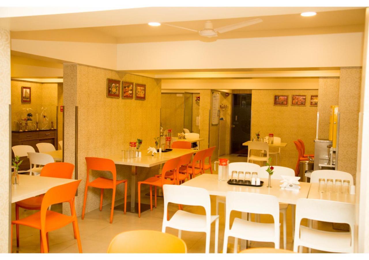 Ashok Deluxe Apartments, Marol Andheri East Bombay Extérieur photo