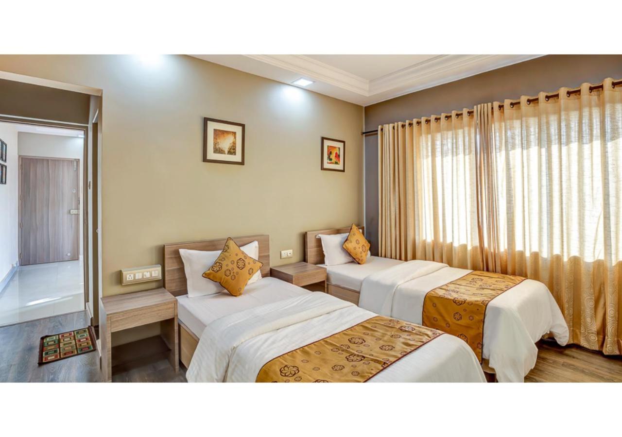 Ashok Deluxe Apartments, Marol Andheri East Bombay Extérieur photo